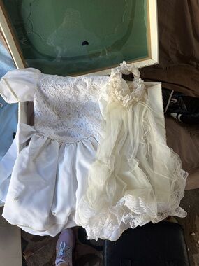 Ivory & White Lace Flower girl or communion dress 1990s